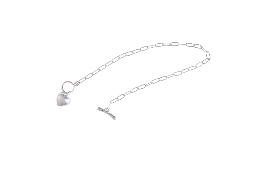 立體愛心吊墜橢圓鍊OT扣手鍊／銀色