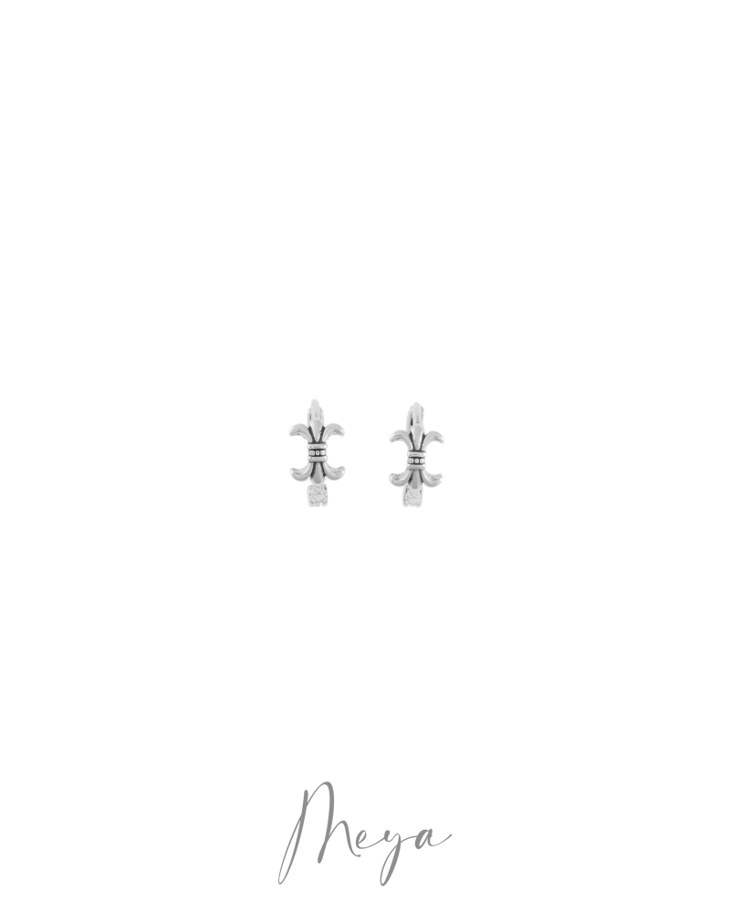 特殊造型扣式耳環/銀色