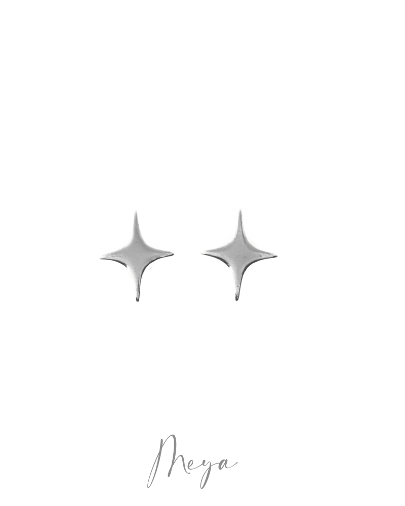極簡四角星耳環/銀色