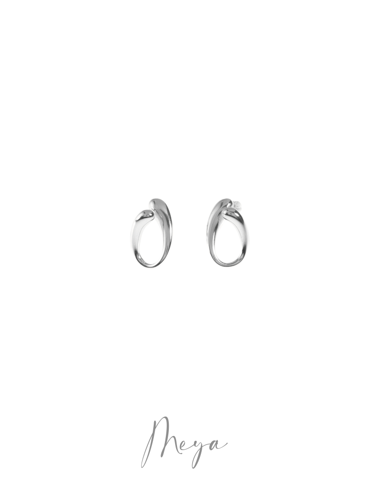 귀걸이 空心水滴耳環 /銀色