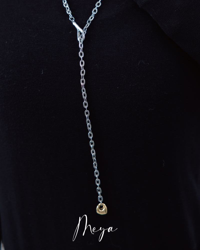 金色鎖頭吊墜長項鏈 / 銀色