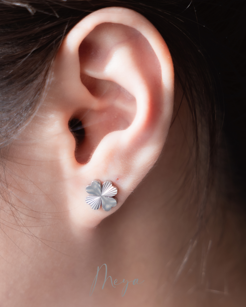 귀걸이 四葉幸運草耳環 / 銀色