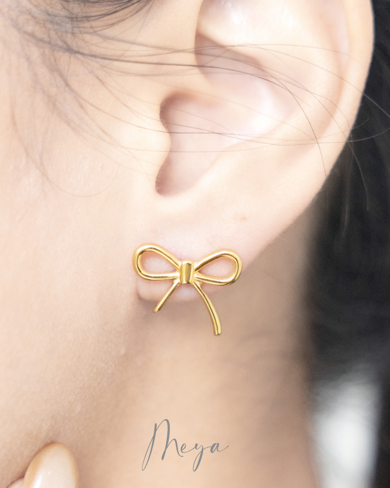귀걸이 蝴蝶結耳環 / 金色