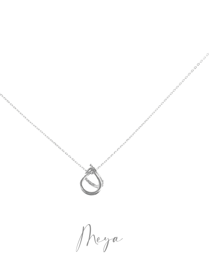 大小不規則圈吊墜項鍊／銀色