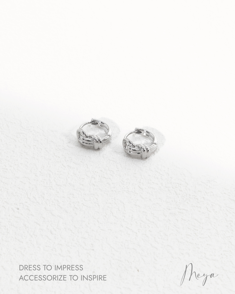 童軍結圈型耳環 / 銀色