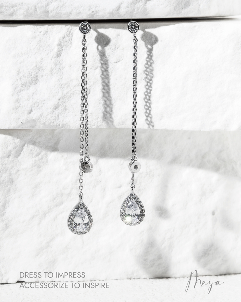 長短鏈垂墜鋯石 耳環／銀色