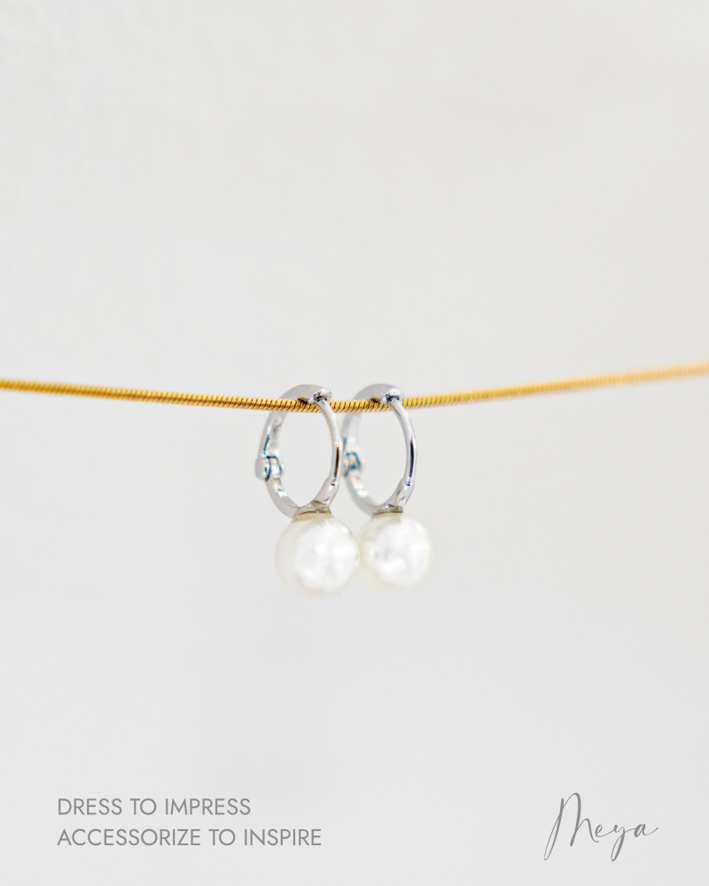 귀걸이 單顆珍珠圈型耳環 / 銀色