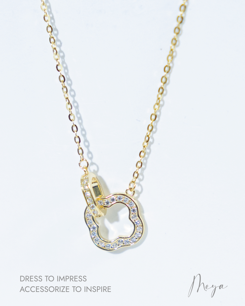 목걸이 橢圓環相扣空心梅花項鍊 / 金色