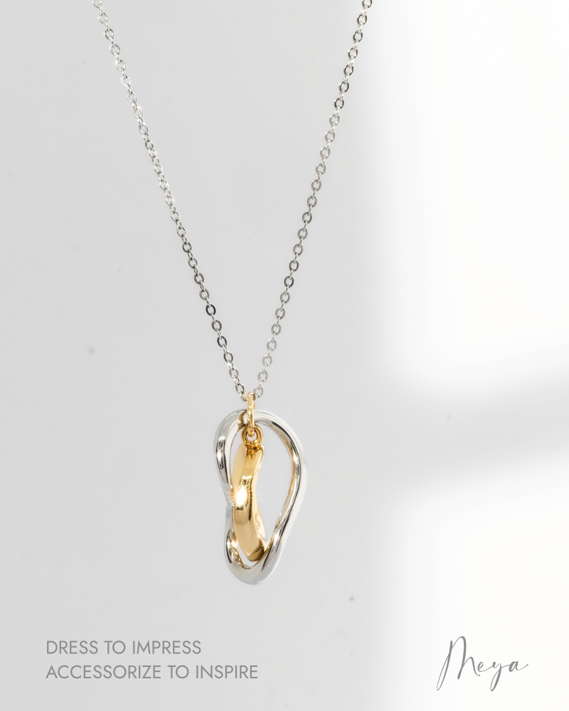 兩雙色不規則圈吊墜長項鏈 / 銀色鏈