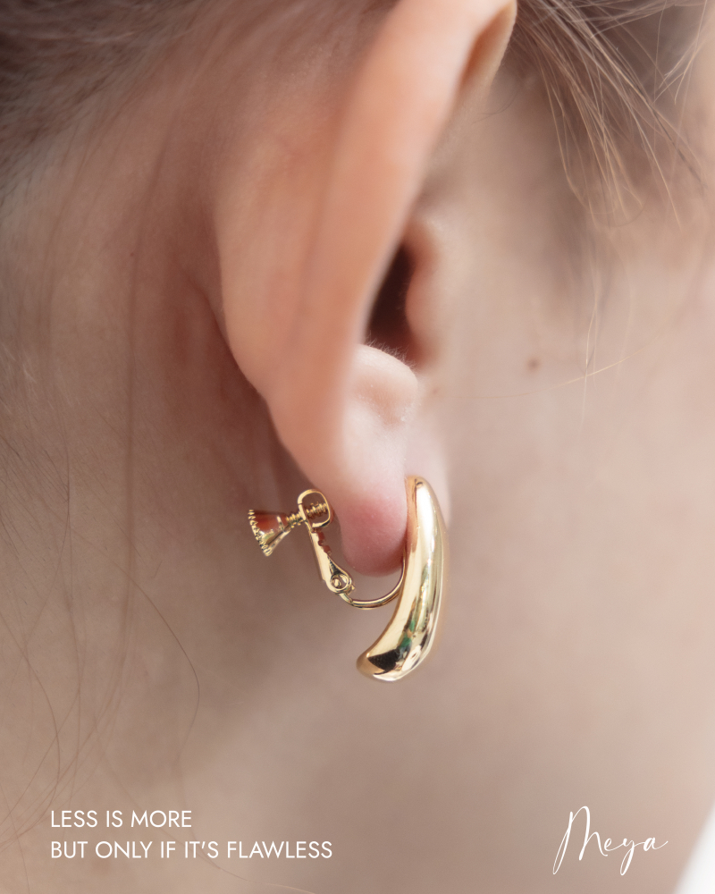 링귀찌 上窄下寬長豆型螺旋夾式耳環 / 金色