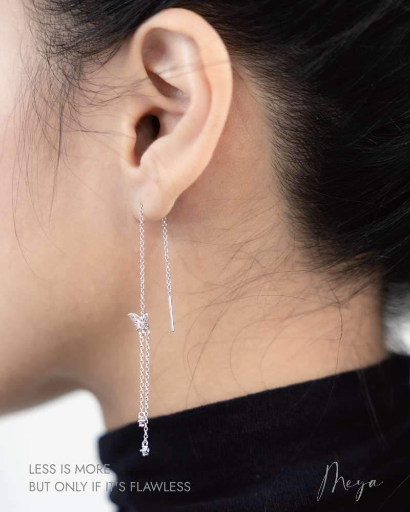 귀걸이 蝶影垂墜耳環 / 銀色