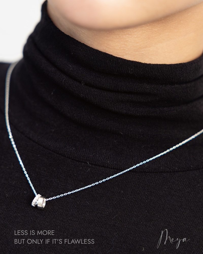 可移動素面＆小鋯石小雙圈  項鍊／銀色