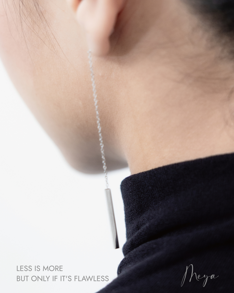 細小豆鏈接長方柱體 垂墜式耳環/銀色