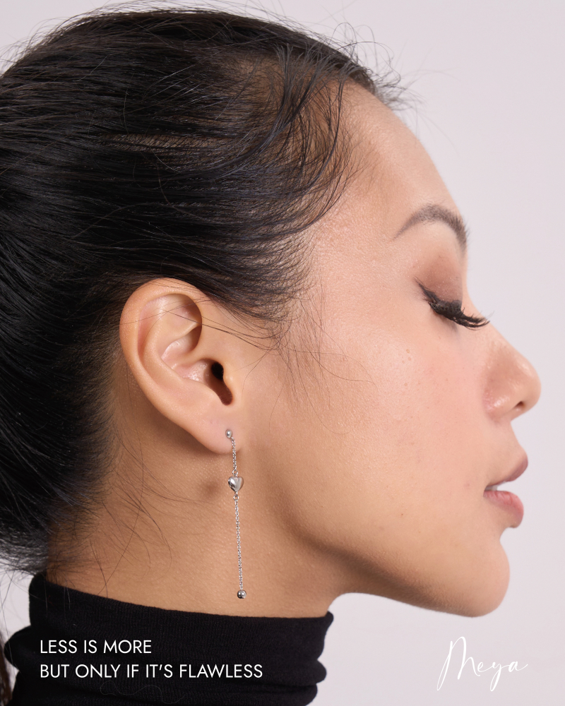 垂墜單顆立體小愛心小圓珠 耳環/銀色