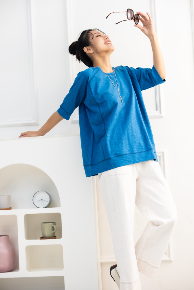 반팔 素色圓領短袖上衣/藍色