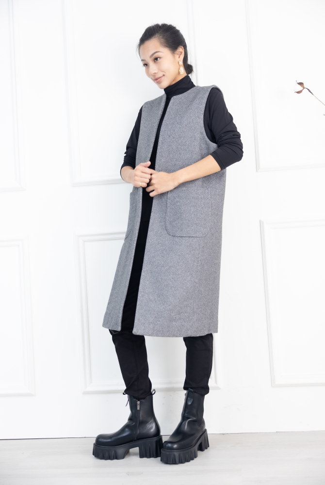 조끼 箭紋羊毛背心外套 / 黑白條紋