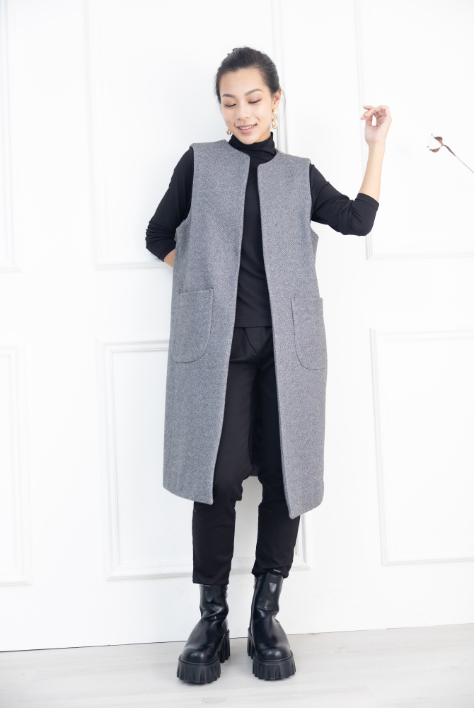 조끼 箭紋羊毛背心外套 / 黑白條紋