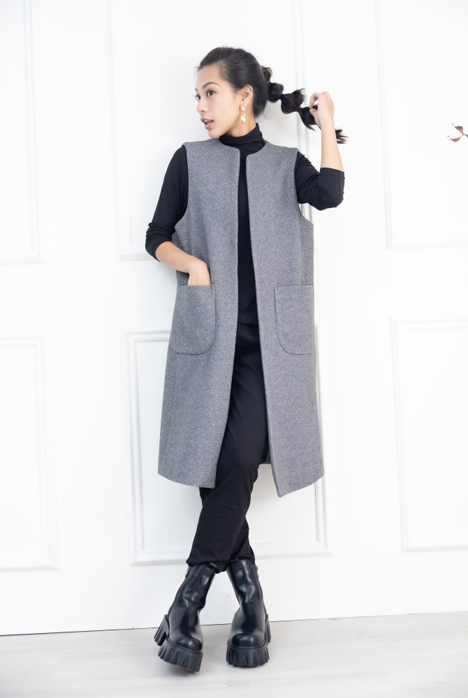 조끼 箭紋羊毛背心外套 / 黑白條紋