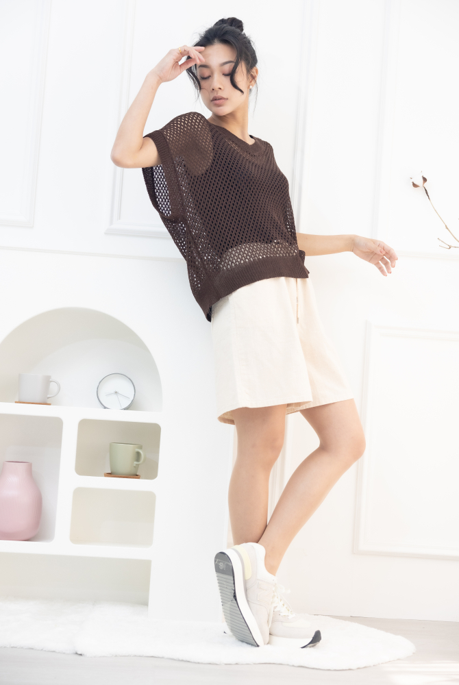 반바지 棉麻抽繩五分褲／淺卡其色