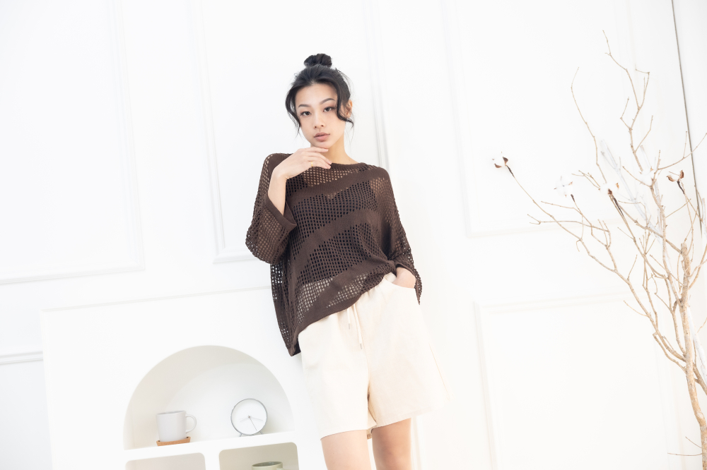 반바지 棉麻抽繩五分褲／淺卡其色