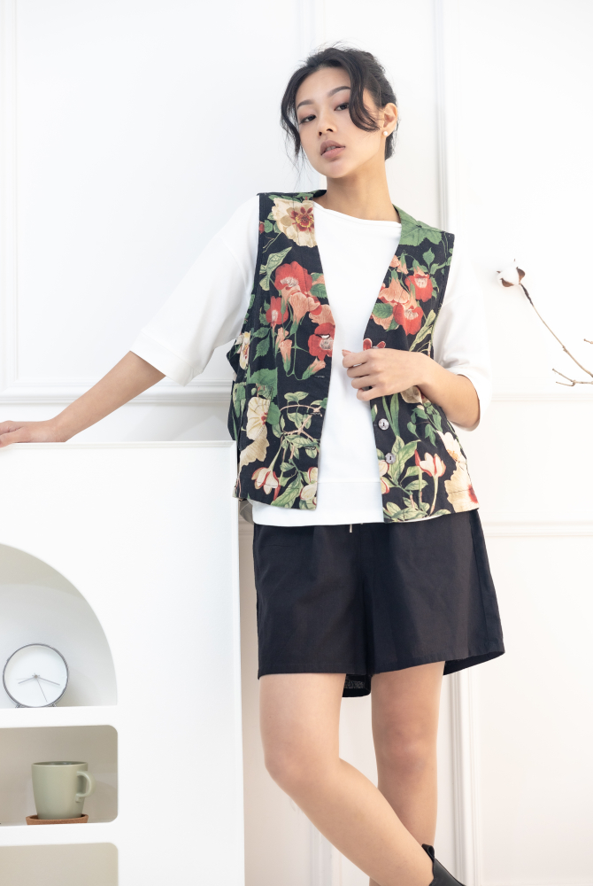 반바지 棉麻抽繩五分褲/黑色