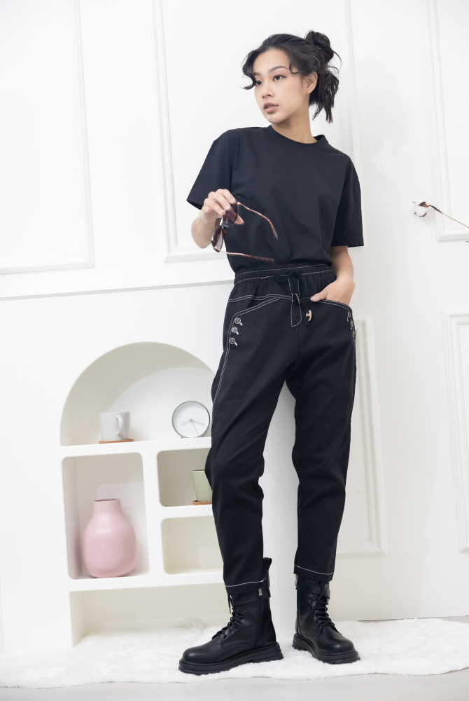 긴 바지 抽繩皮革棉長褲／黑色