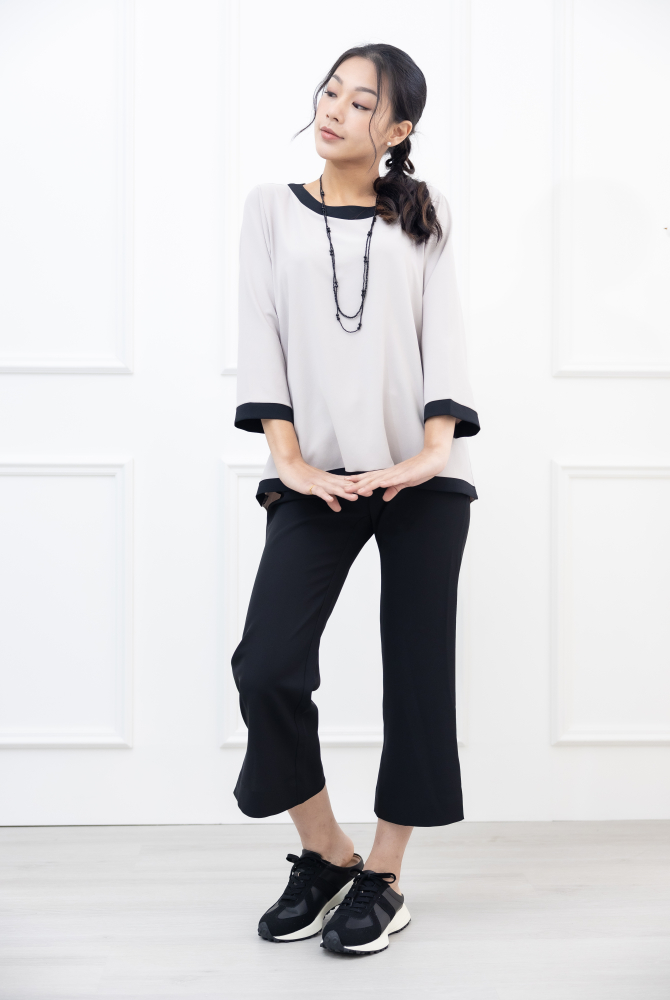 긴팔 滾黑邊七分袖上衣 / 杏仁色