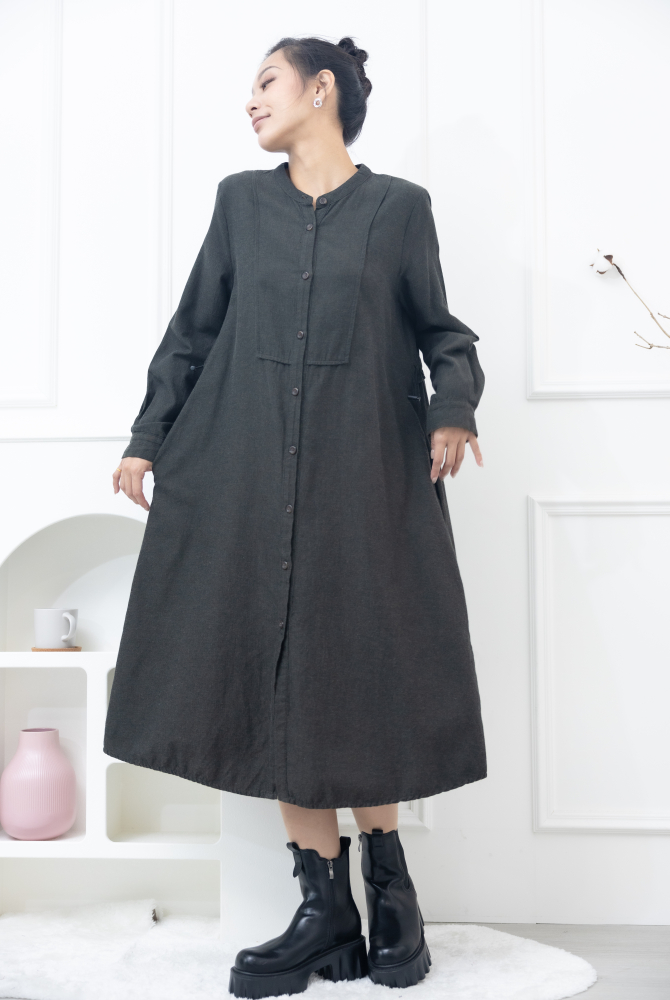 긴팔 開襟背後抽繩長版襯衫 / 綠色