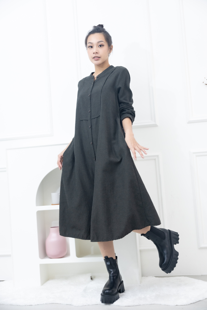 긴팔 開襟背後抽繩長版襯衫 / 綠色