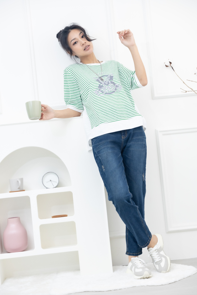 긴 바지 大口袋黃色車線牛仔褲 / 深藍色