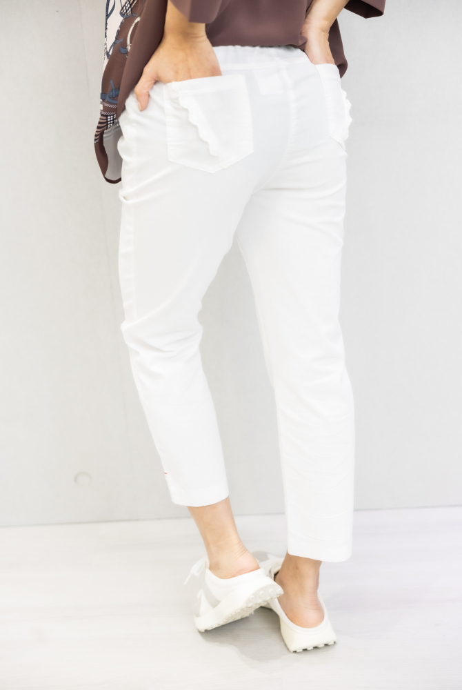 긴 바지 後口袋點綴蕾絲棉長褲 /白色