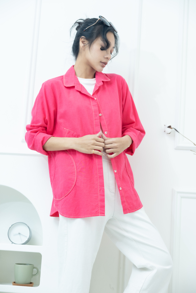 셔츠 小裝飾口袋開襟棉襯衫 / 艷粉色