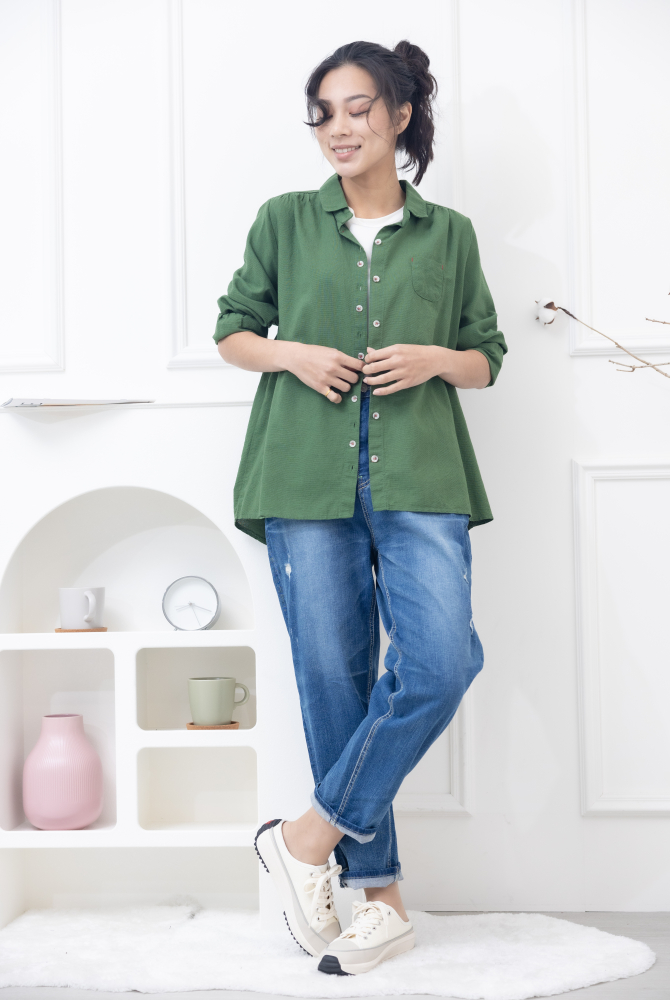 셔츠 肩膀抓皺開襟棉襯衫 / 軍綠色