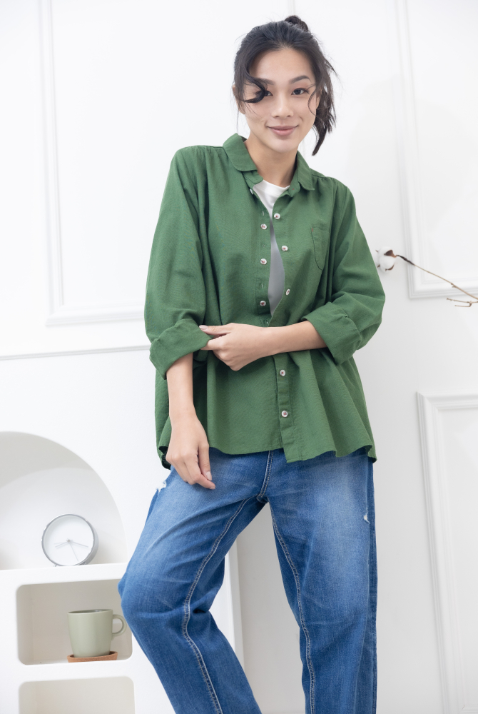 셔츠 肩膀抓皺開襟棉襯衫 / 軍綠色