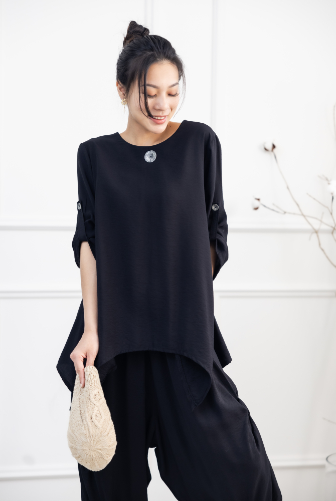 긴팔 大顆鈕扣七分袖上衣 / 黑色