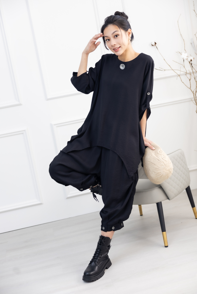 긴팔 大顆鈕扣七分袖上衣 / 黑色