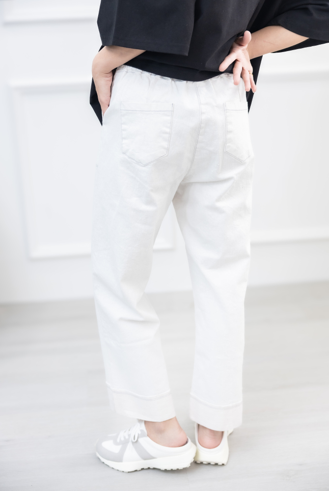 긴 바지 大口袋反摺褲腳牛仔長褲 / 水洗白