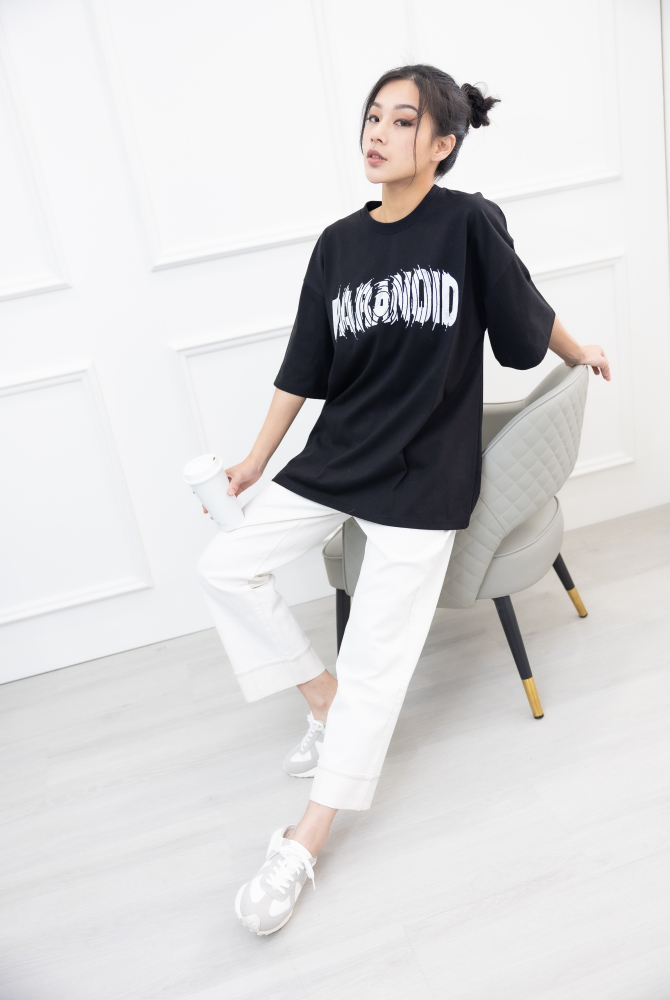 긴 바지 大口袋反摺褲腳牛仔長褲 / 水洗白