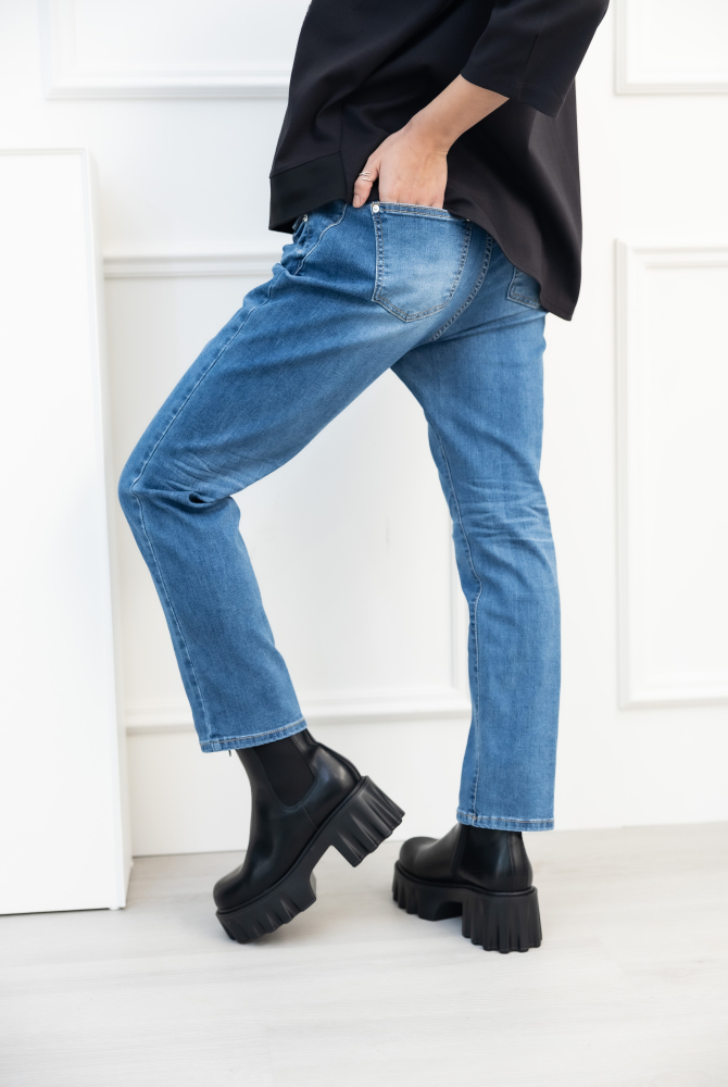 긴 바지 窄管牛仔長褲 / 藍色