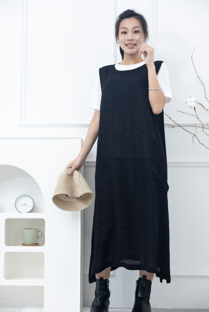 원피스 不規則橫織暈染感無袖洋裝 / 黑色