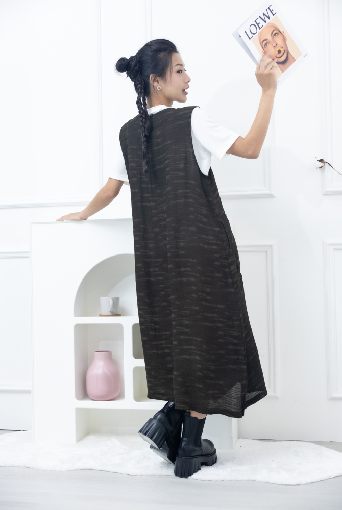 원피스 不規則橫織暈染感無袖洋裝 / 墨綠色