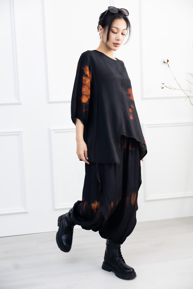 긴팔 橘黃暈染7分泡泡袖上衣 / 黑色