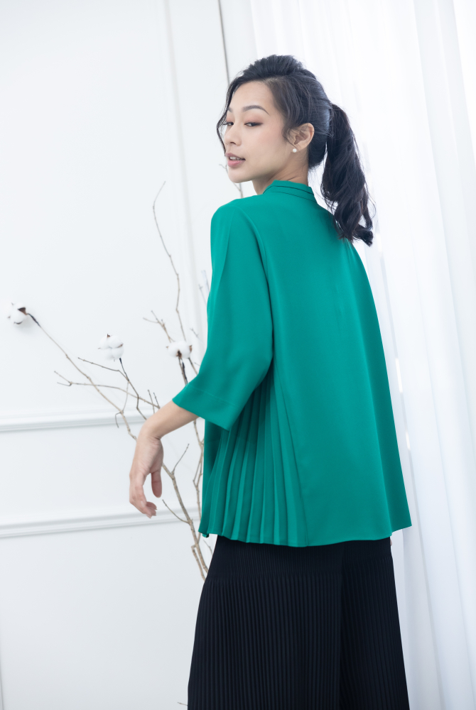 긴팔 素面側邊折子半開襟上衣 / 綠色