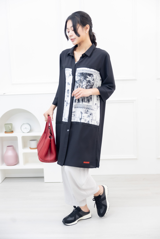 긴팔 風景照印花拼接黑緞帶長版上衣 / 黑色