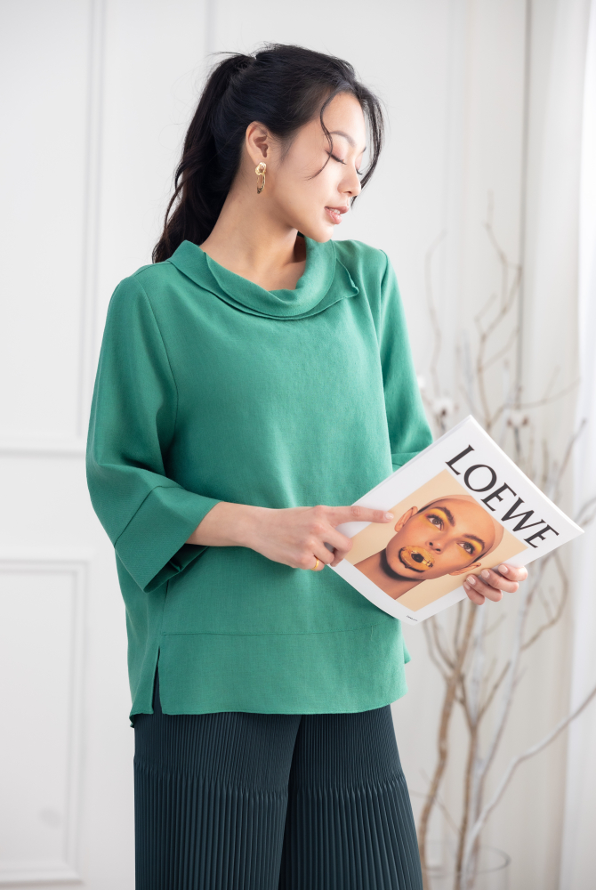 긴팔 不規則領七分袖上衣 / 綠色