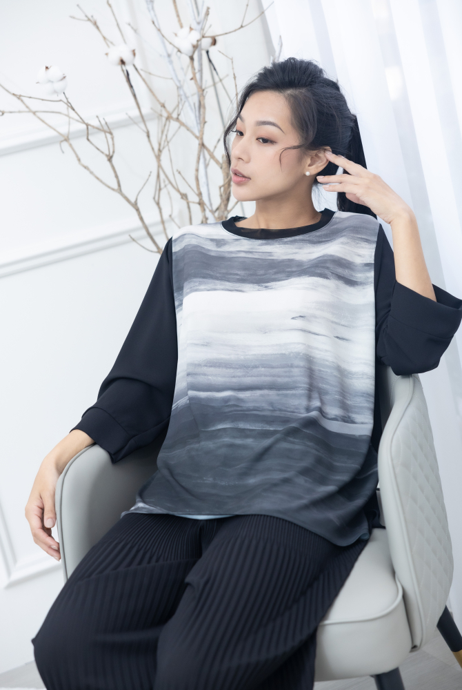 긴팔 前水墨筆痕上衣 / 黑灰色