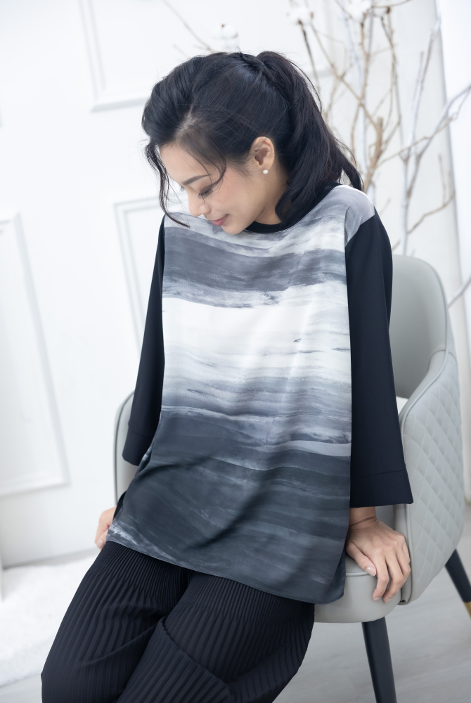 긴팔 前水墨筆痕上衣 / 黑灰色