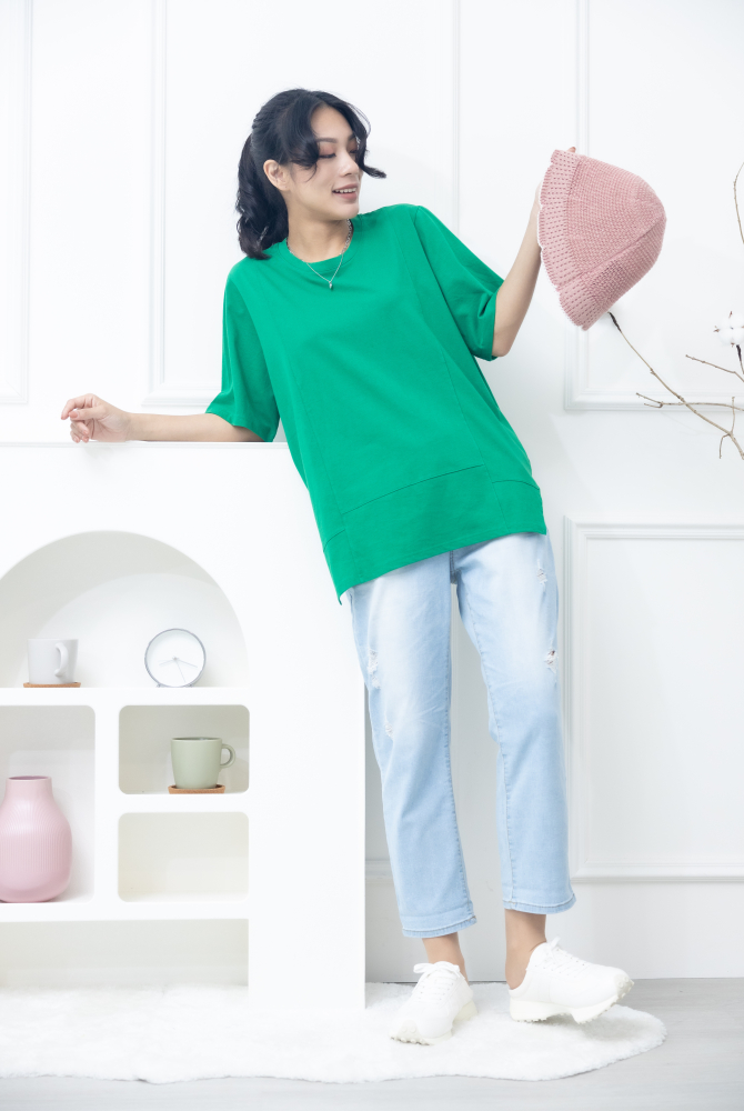 반팔 圓領花苞下擺上衣 / 綠色