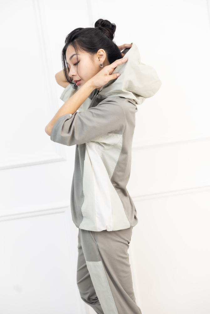 긴팔 撞色七分袖上衣 / 深淺灰