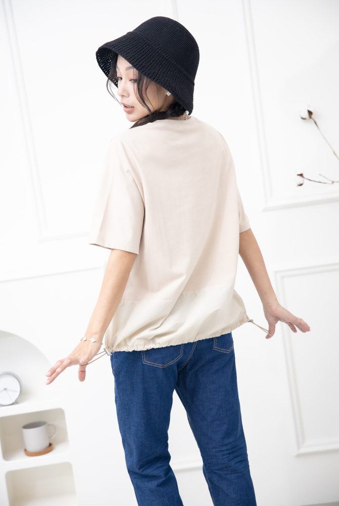 반팔 M字花紋刺繡短袖上衣 / 米漿色